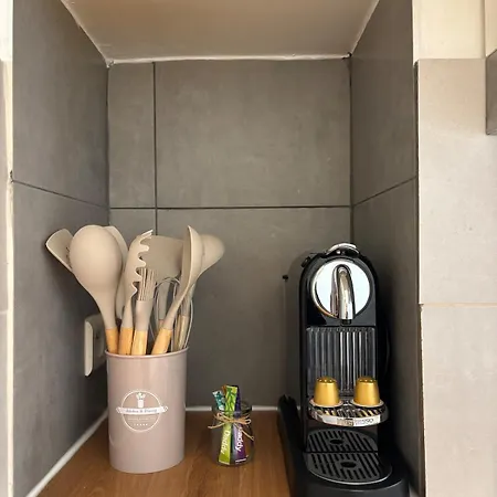 Appartement Rénové à Deux Pas De La Et Commerces