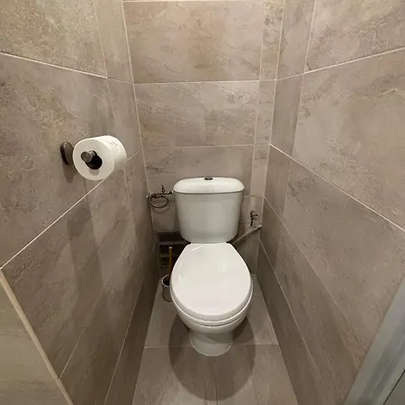 Rénové à Deux Pas De La Et Commerces Cagnes-sur-Mer